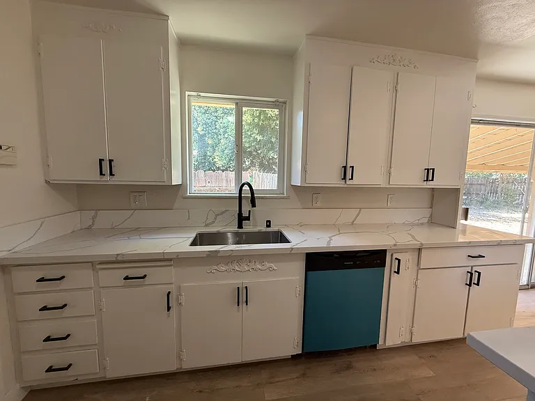 1547 Gregory Way — Photo 18