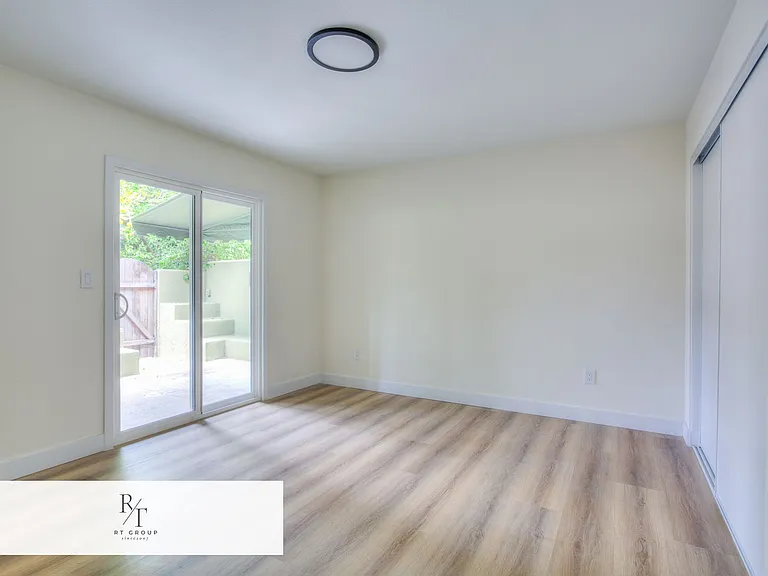 1032 S Golden West Ave #A — Photo 13