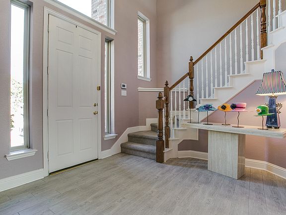 4th image of 4408 Sanderosa Ln