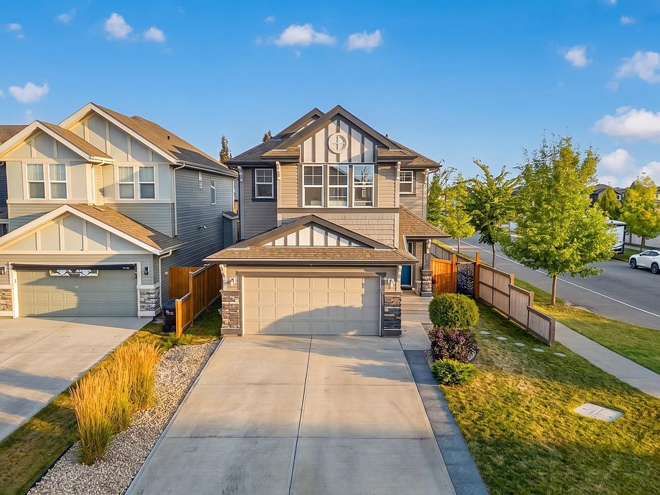 1st image of 457 Still Creek Cres NW