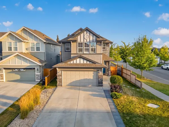 457 Still Creek Cres NW, Strathcona County, AB T8H 0S6