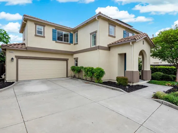 621 Del Mar Circle, Vacaville, CA 95688