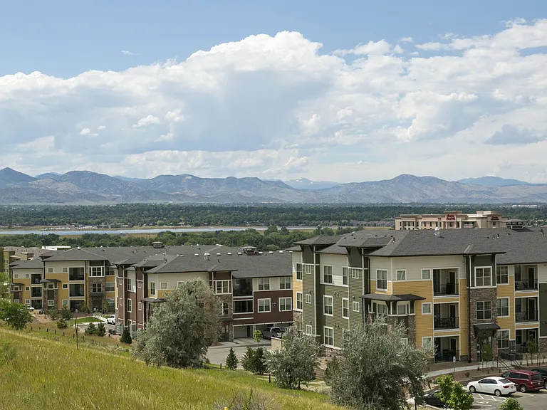 HiLine at Littleton Commons — Photo 21