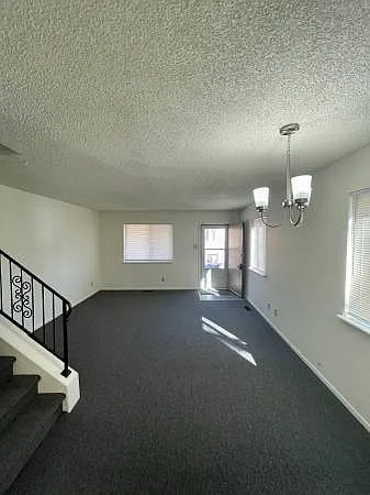 2 bed, $1,350 — Photo 3