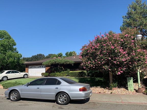 2nd image of 7406 Myrtle Vista Ave