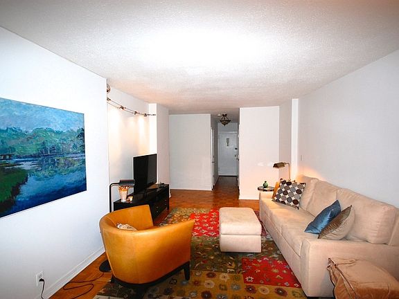 2nd image of 2400 Johnson Ave APT 2A
