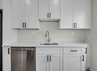 12 Alpine St #2, Worcester, MA 01610