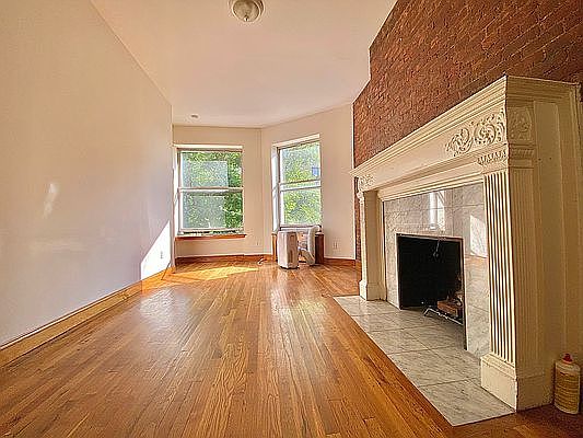 2nd image of 317 W 107th St #2B