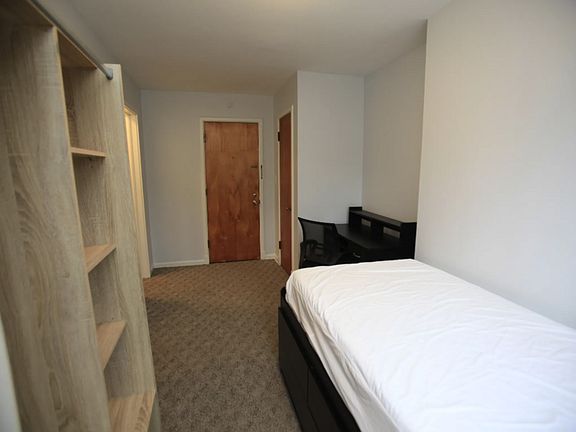 5th image of 413 Washtenaw Ave APT 6