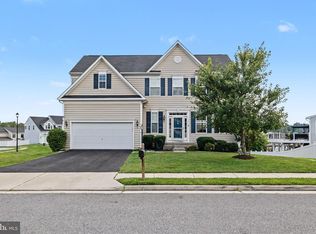 15801 Aerial View Rd, Woodbridge, VA 22193