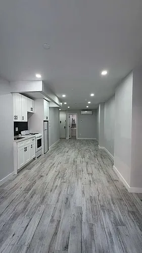 346 Shepherd Ave #3 Photo 1