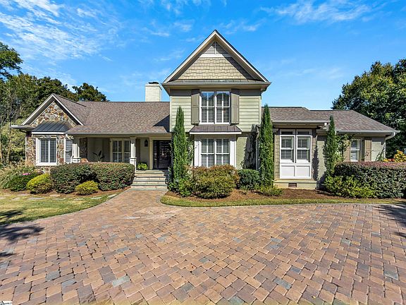 2nd image of 53 Club Forest Ln