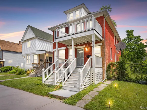 3498 Townsend St, Detroit, MI 48214
