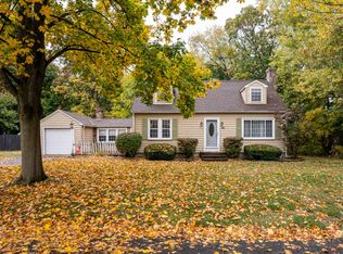 65 Kent St, West Springfield, MA 01089