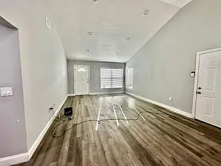 1415 - A South Adelle Avenue (41) - 1 — Photo 2