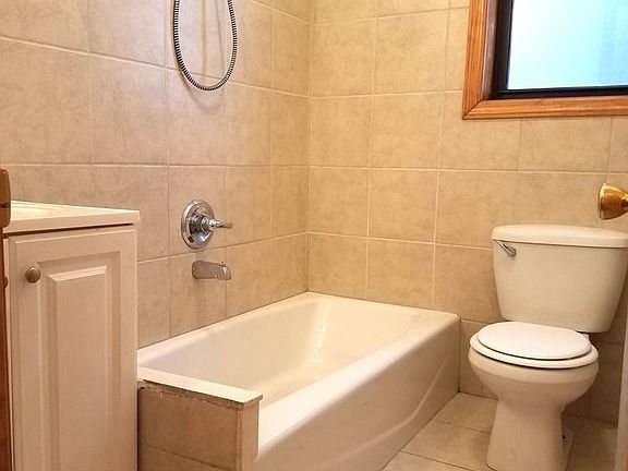 4th image of 6718 8th Ave APT B2