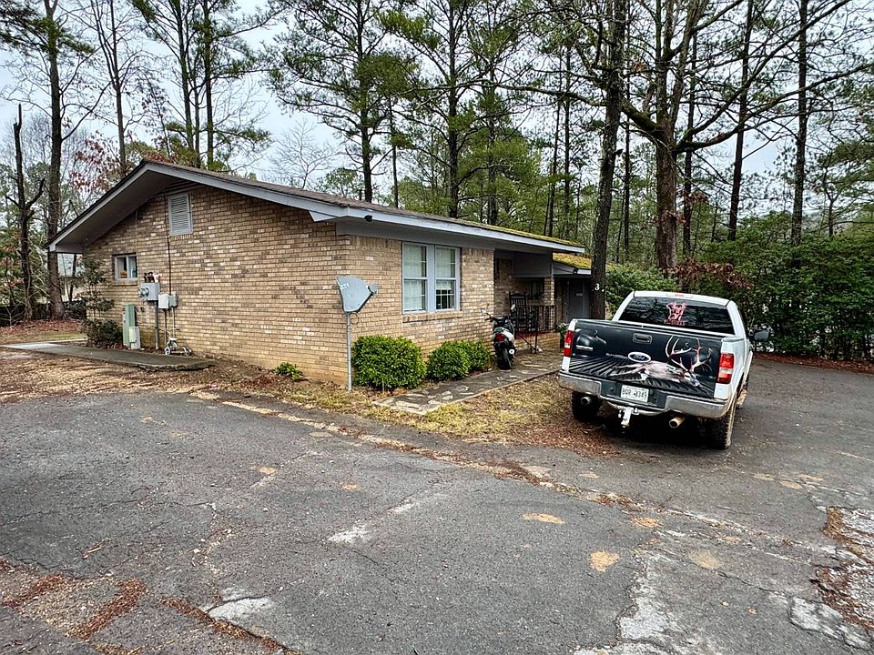 2nd image of 2405 Rockmart Rd SE