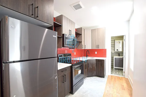 Rented by null | media 18