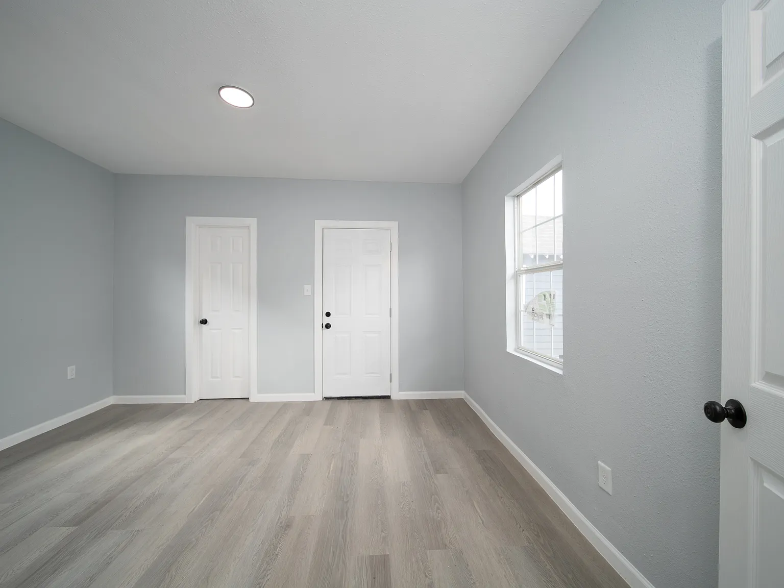 1321 Bayou St — Photo 3