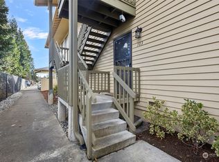 310 S 11th St APT 103, Mount Vernon, WA
