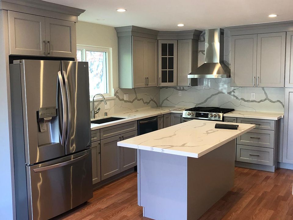 1st image of 355 Blackwell Dr