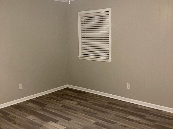 5th image of 3501 W 15th Ave