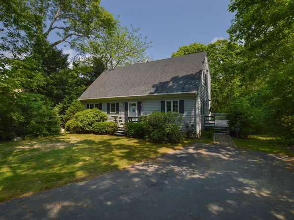 41 Braeside Road, Falmouth, MA 02540