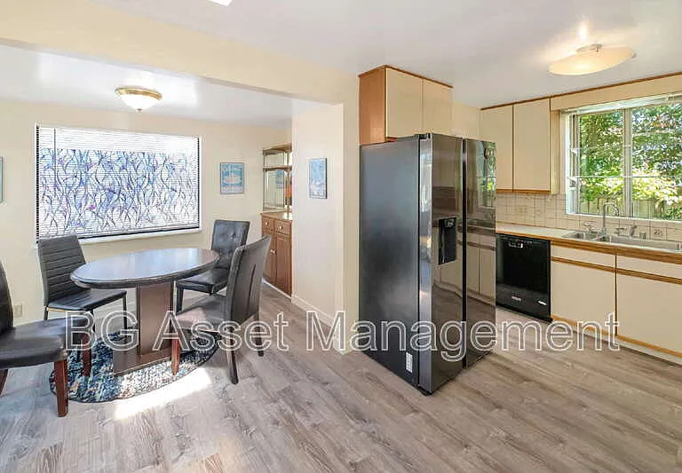 6606 Aqua Vista Ct — Photo 8