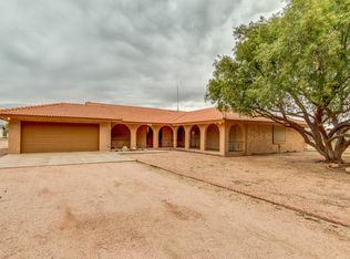 2828 E Redfield Rd, Gilbert, AZ 85234