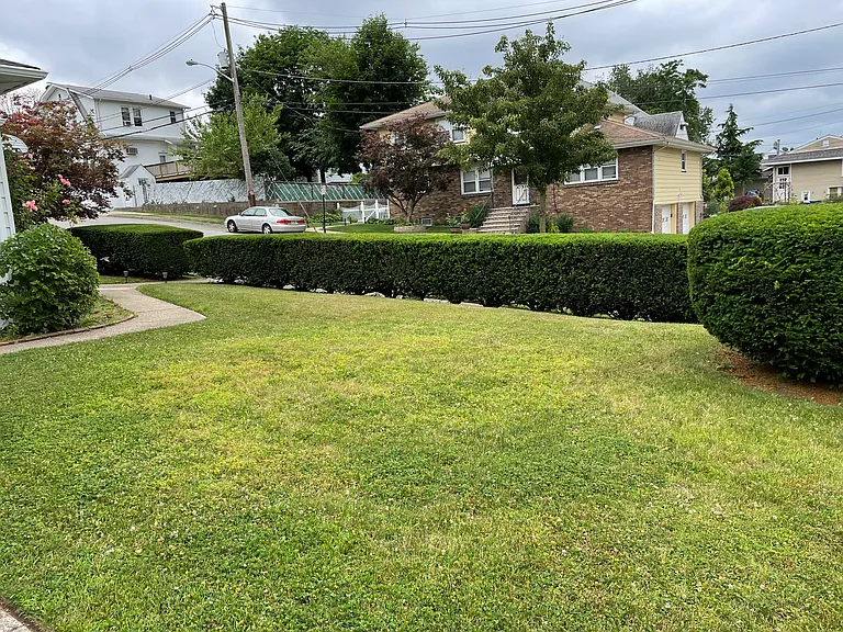 266 Gaston Ave #2 — Photo 35