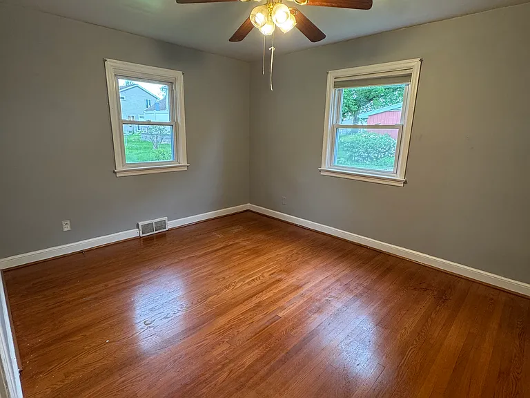 2235 Dixie Dr — Photo 7