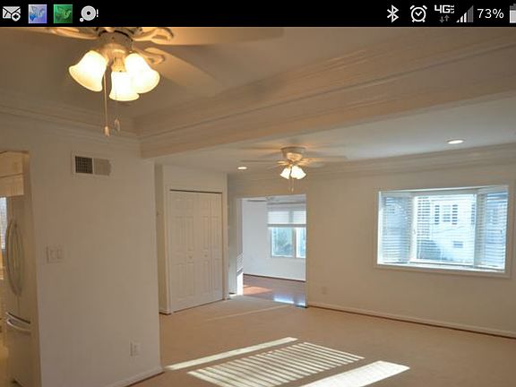 OPEN-CONCEPT LIVING ROOM/DINING ROOM