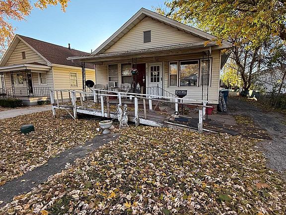 2nd image of 2129 N 16th St