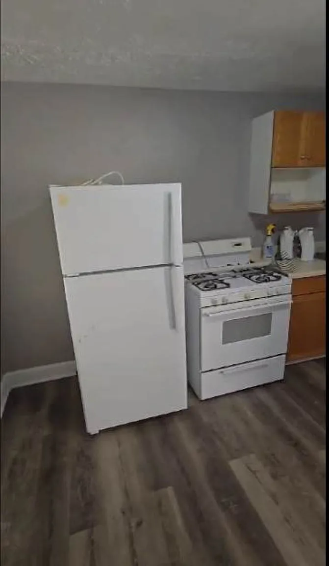 1 bed, 624 sqft, $1,200 — Photo 4