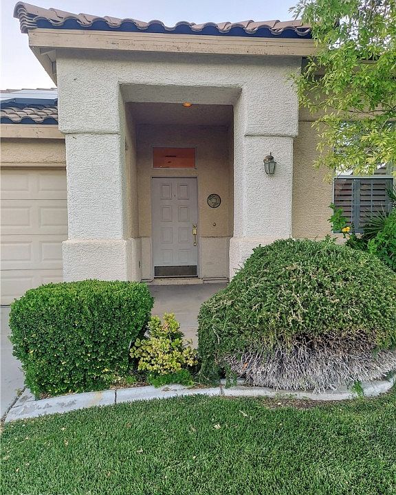 1st image of 9736 Derbyhill Cir