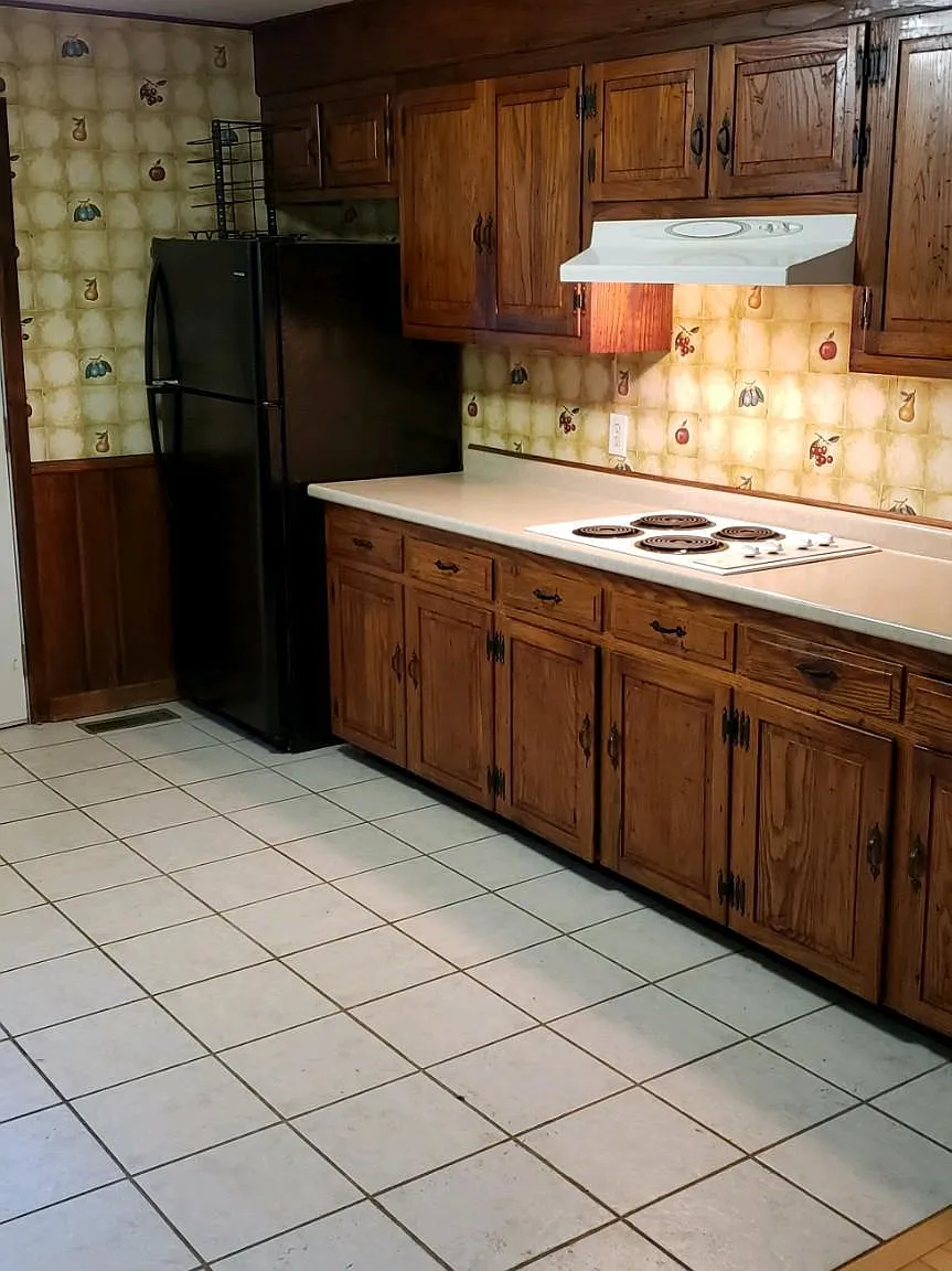 3 bed, $1,725 — Photo 4