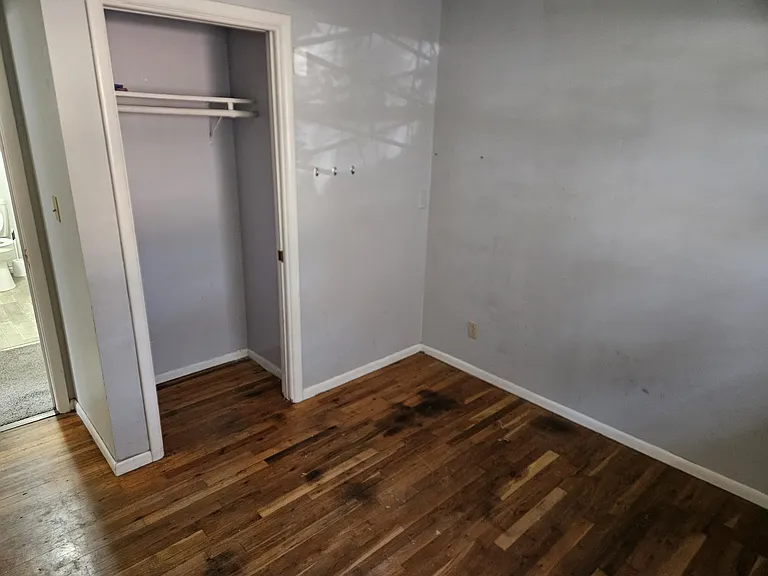 2125 Baltic Ave — Photo 8