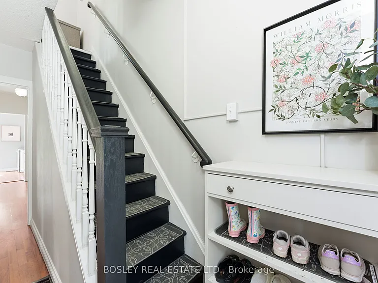 58 Valhalla Blvd — Photo 13