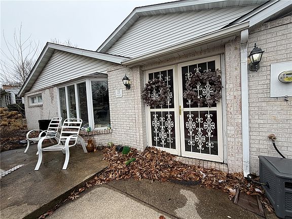 2nd image of 23 Greenridge Dr