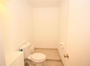 8817 N Westland Dr, Gaithersburg, MD 20877