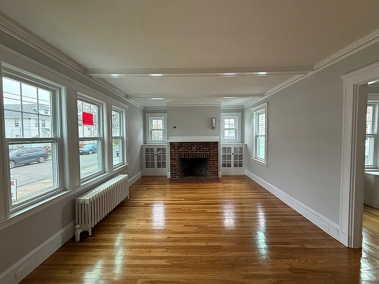 30-32 Dalton Rd #30 — Photo 3