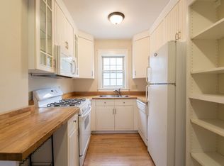51 Kingston Ave #1, Newport, RI 02840