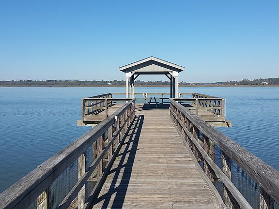 Association Dock