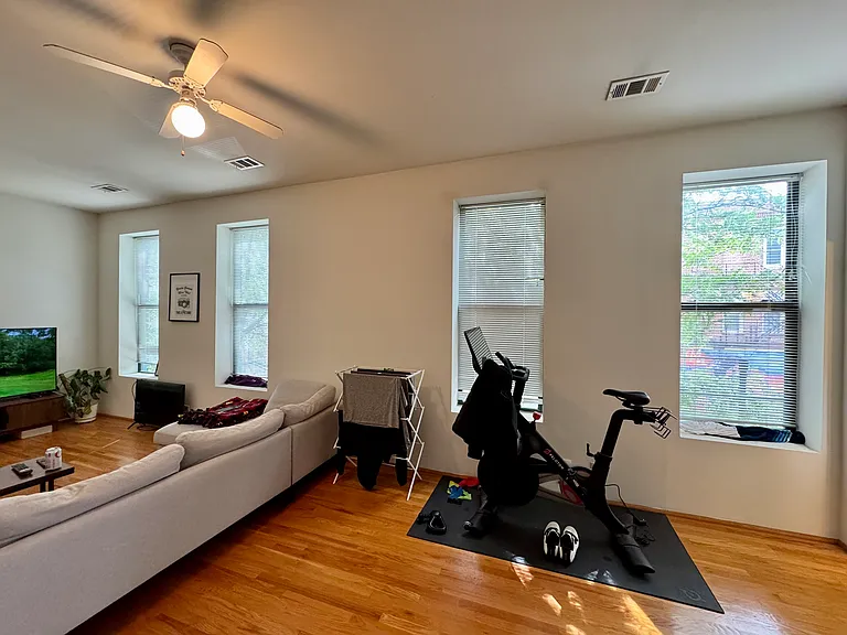 1825 W North Ave #1B — Photo 4