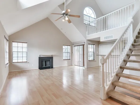 2300 Old Spanish Trl APT 2032, Houston, TX 77054