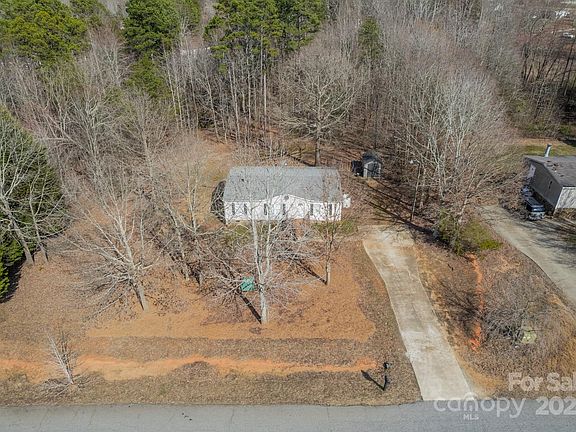 3rd image of 3842 Wash Gap Dr