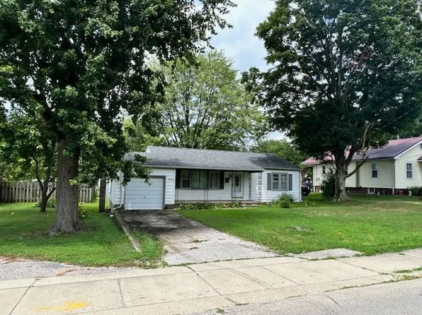 1909 Porter Ave, Lawrenceville, IL 62439