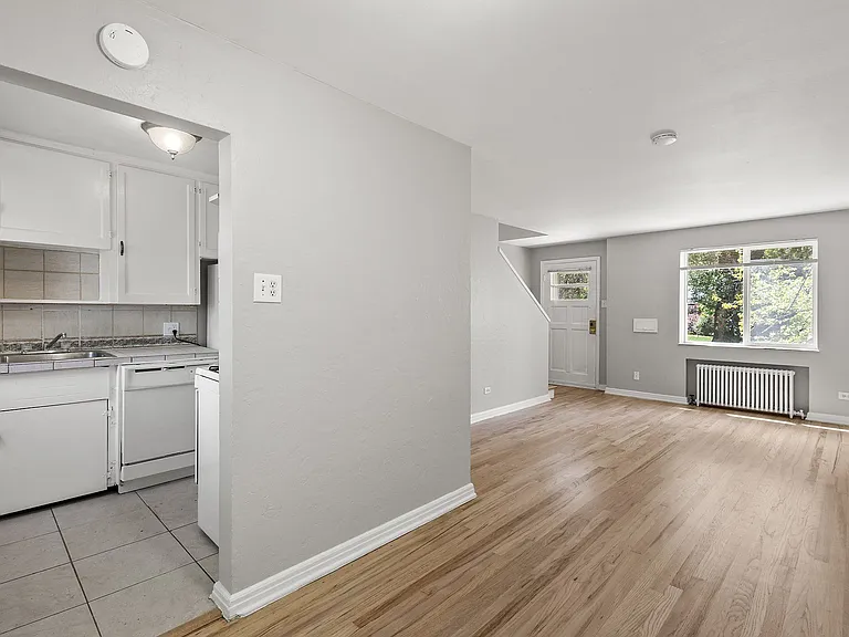 Cherry Street Townhomes — Photo 26