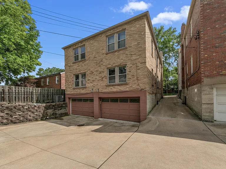 7943 Delmar Blvd #1F — Photo 24