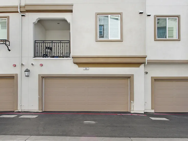 164 Royal Way — Photo 12